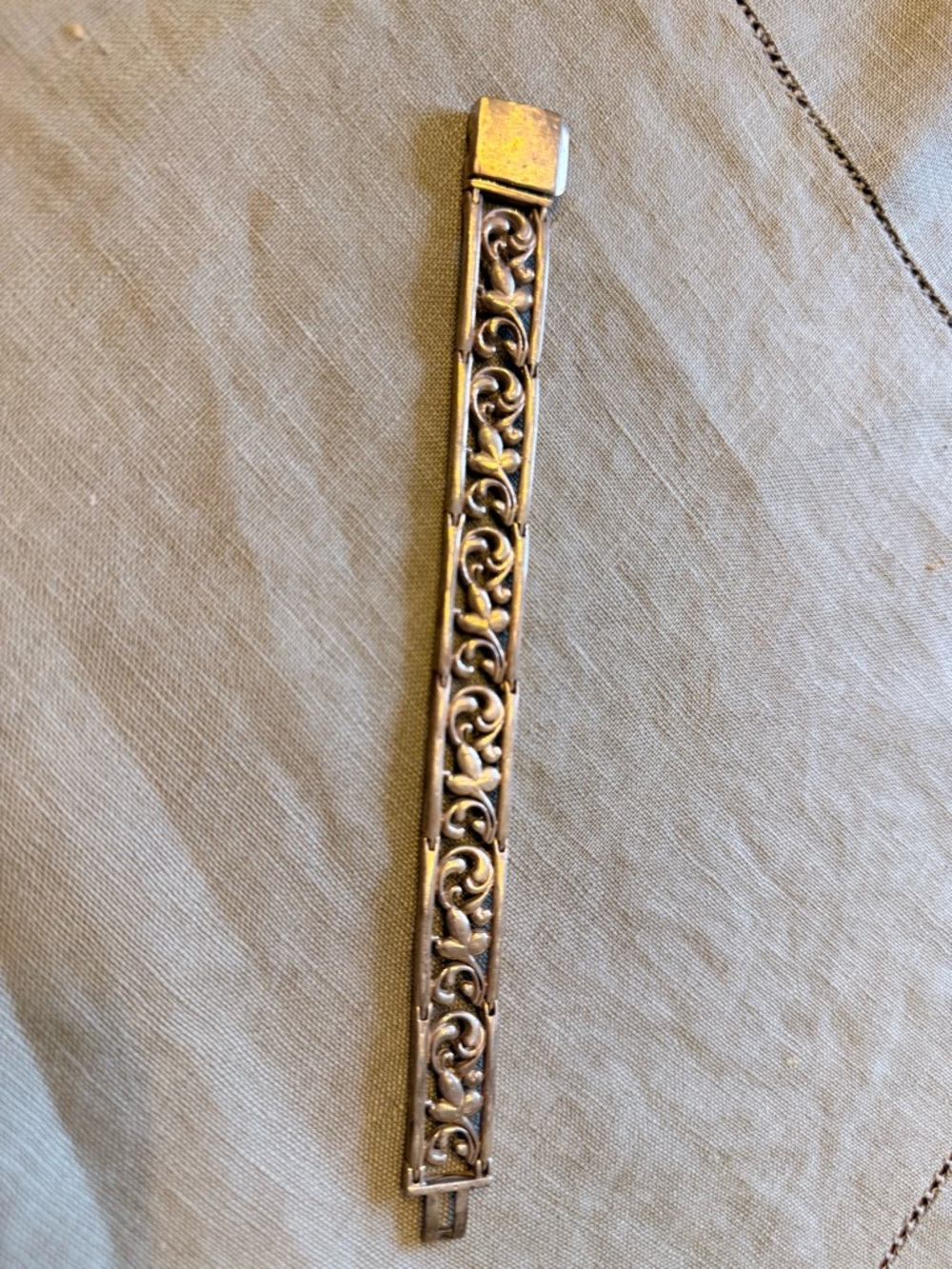 Silpada silver Scroll Bracelet